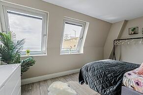 Brighton Beach City Penthouse Sea Views Balcony