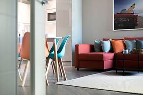 Comfy Bright 5 Brighton Beach Doorstep Retreat
