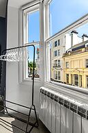 The Lanes Comfy Condo Walk to Beach King Bed