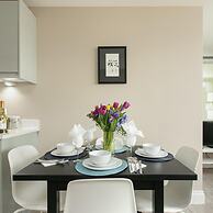 Gorgeous Oasis in the Heart of The Lanes Kingbed