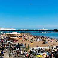 Gorgeous Oasis in the Heart of The Lanes Kingbed