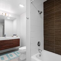 The Colony Hideaway - Pool Wifi Spa Private