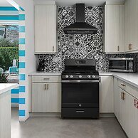 The Colony Hideaway - Pool Wifi Spa Private