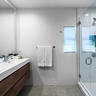 The Colony Hideaway - Pool Wifi Spa Private