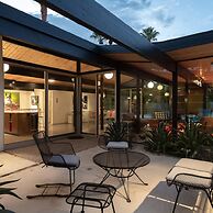 5 Palms Desert Eichler - Mid-century Modern w Pool