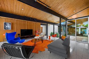 5 Palms Desert Eichler - Mid-century Modern w Pool