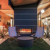 5 Palms Desert Eichler - Mid-century Modern w Pool