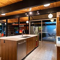 5 Palms Desert Eichler - Mid-century Modern w Pool