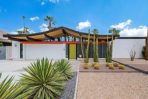 5 Palms Desert Eichler - Mid-century Modern w Pool