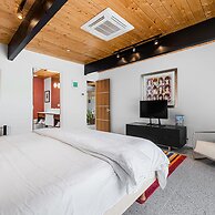 5 Palms Desert Eichler - Mid-century Modern w Pool