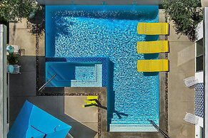 Four Palms in Deepwell Estates