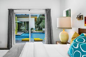 Four Palms in Deepwell Estates