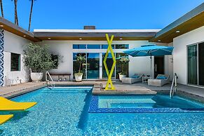 Four Palms in Deepwell Estates