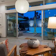 Four Palms in Deepwell Estates