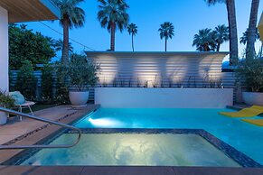 Four Palms in Deepwell Estates