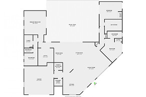 Four Palms in Deepwell Estates