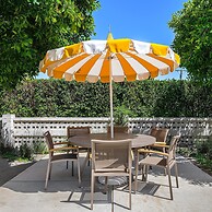 Four Palms in Deepwell Estates