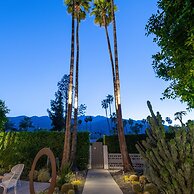 Four Palms in Deepwell Estates