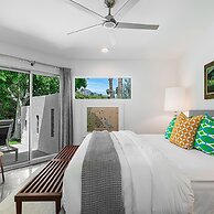 Four Palms in Deepwell Estates