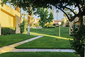 Paradise at the Pointe