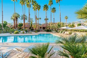 Paradise at the Pointe