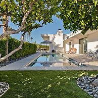 Indian Canyon Oasis in Palm Springs