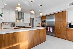 Indian Canyon Oasis in Palm Springs