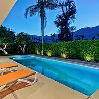 Indian Canyon Oasis in Palm Springs