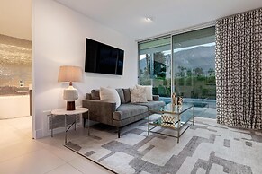 Indian Canyon Oasis in Palm Springs