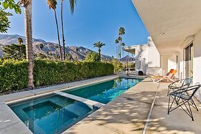 Indian Canyon Oasis in Palm Springs
