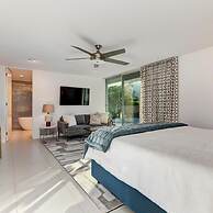 Indian Canyon Oasis in Palm Springs