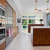 Indian Canyon Oasis in Palm Springs