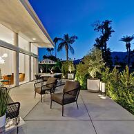 Indian Canyon Oasis in Palm Springs