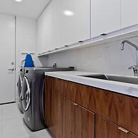 Indian Canyon Oasis in Palm Springs