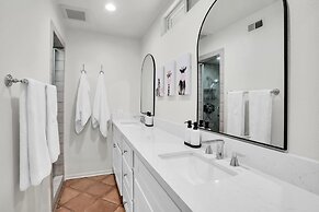 Casa de Mesquite - Large Pool Walled In Yard