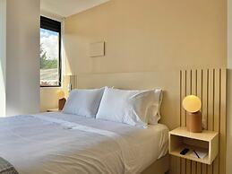 Oliving in Laureles by Wynwood House