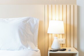 Oliving in Laureles by Wynwood House