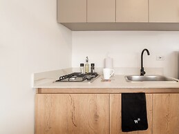 Oliving in Laureles by Wynwood House