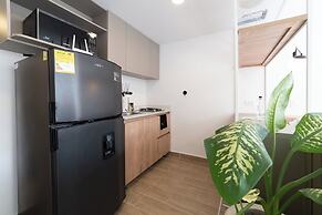 Oliving in Laureles by Wynwood House