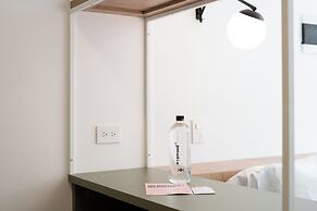 Oliving in Laureles by Wynwood House