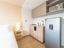 Oliving in Laureles by Wynwood House