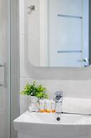 Apartment Warsaw Królewska by Renters