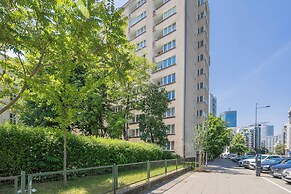 Apartment Warsaw Królewska by Renters