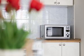 Apartment Warsaw Królewska by Renters