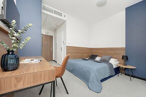 Business Apartment Parking by Renters