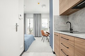 Business Apartment Parking by Renters