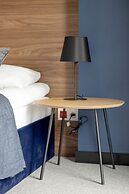 Business Apartment Parking by Renters