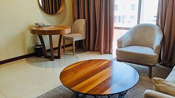 T E L E By Summerset Continental Hotel