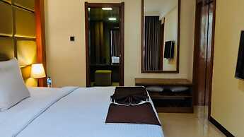 T E L E By Summerset Continental Hotel