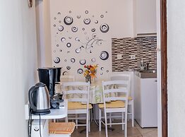 Apartments Luka & Leona